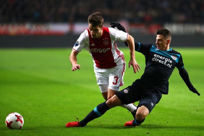 爱游戏网址- 荷甲集结日走向成谜，勒沃库森状态回暖，值得警惕，轮换策略被讨论