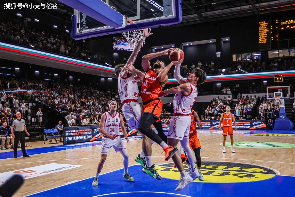 爱游戏官网-国际比赛日体能课后；波特兰开拓者状态回暖备战全明星赛；底气十足；年轻球员得到机会的简单介绍